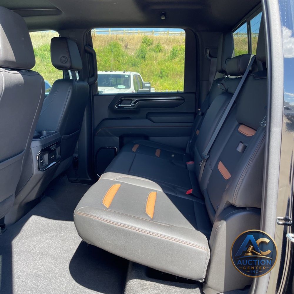 2024 GMC Sierra 2500 AT4