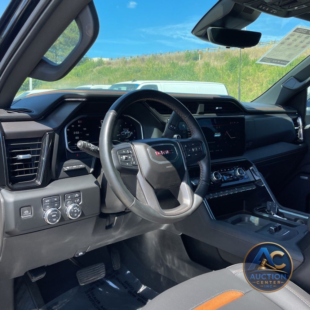 2024 GMC Sierra 2500 AT4