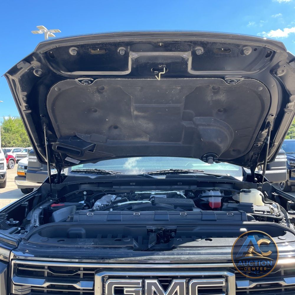 2024 GMC Sierra 2500 AT4