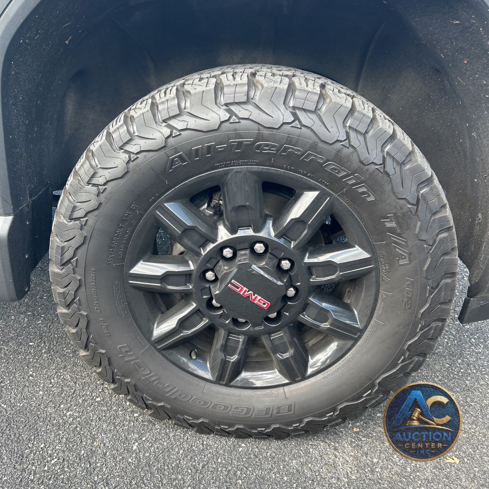 2024 GMC Sierra 2500 AT4