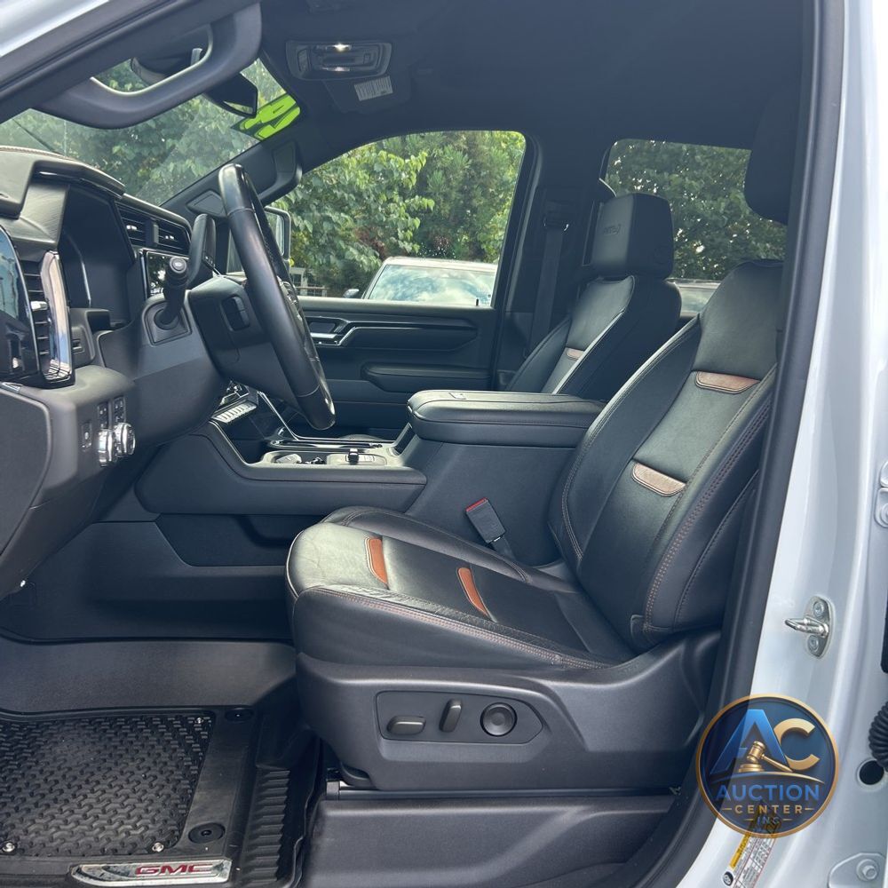 2024 GMC Sierra 2500 AT4