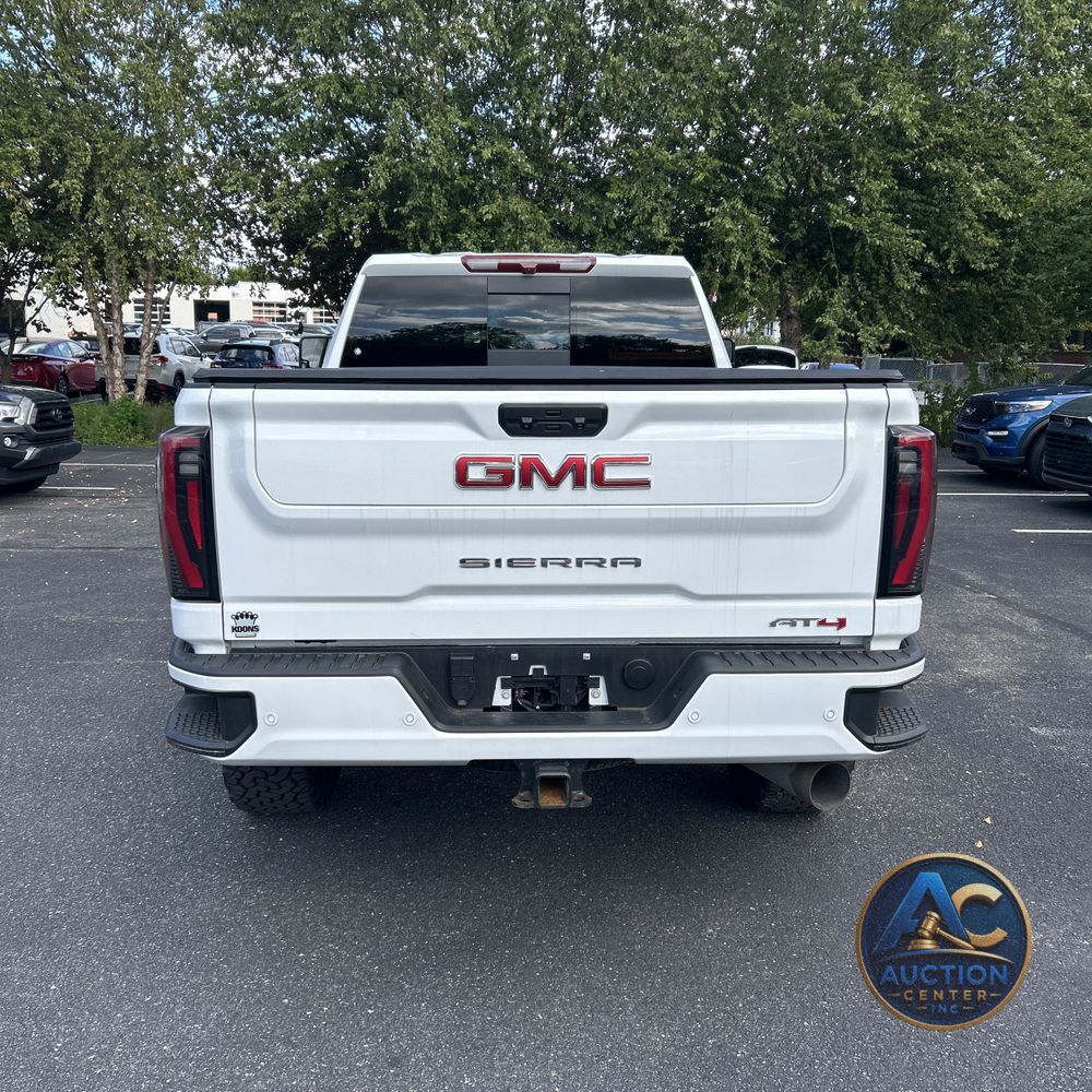 2024 GMC Sierra 2500 AT4