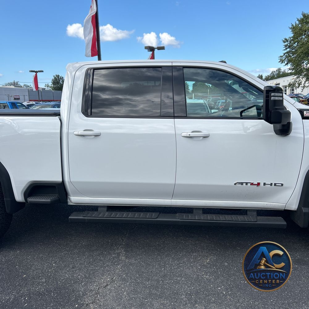 2024 GMC Sierra 2500 AT4