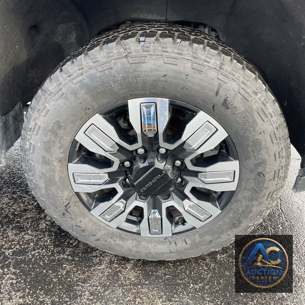 2024 GMC Sierra 2500 Denali