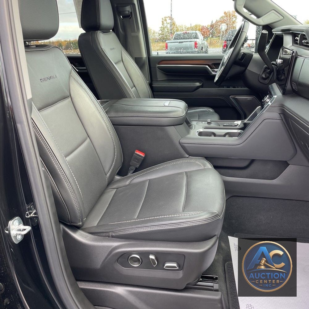 2024 GMC Sierra 2500 Denali