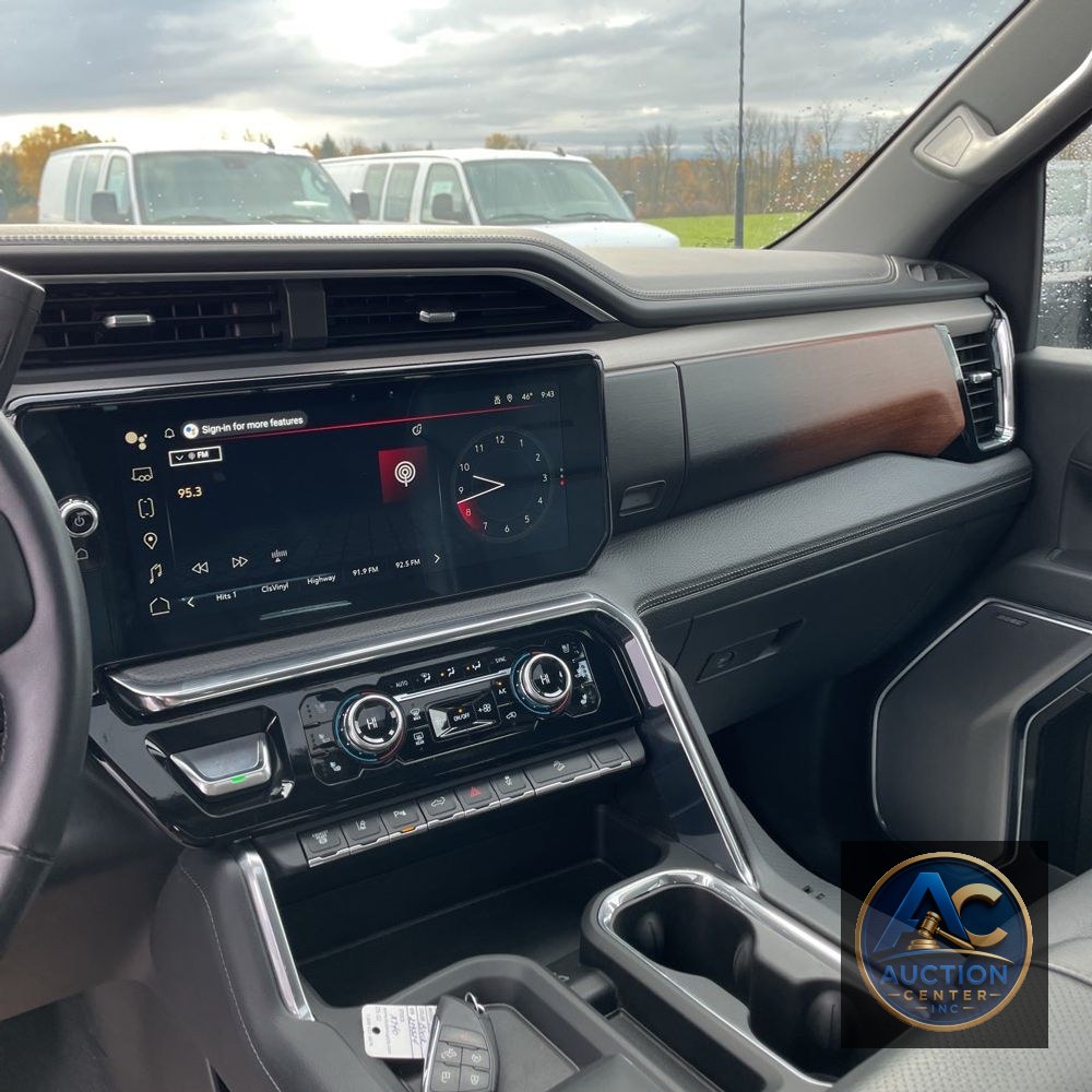 2024 GMC Sierra 2500 Denali