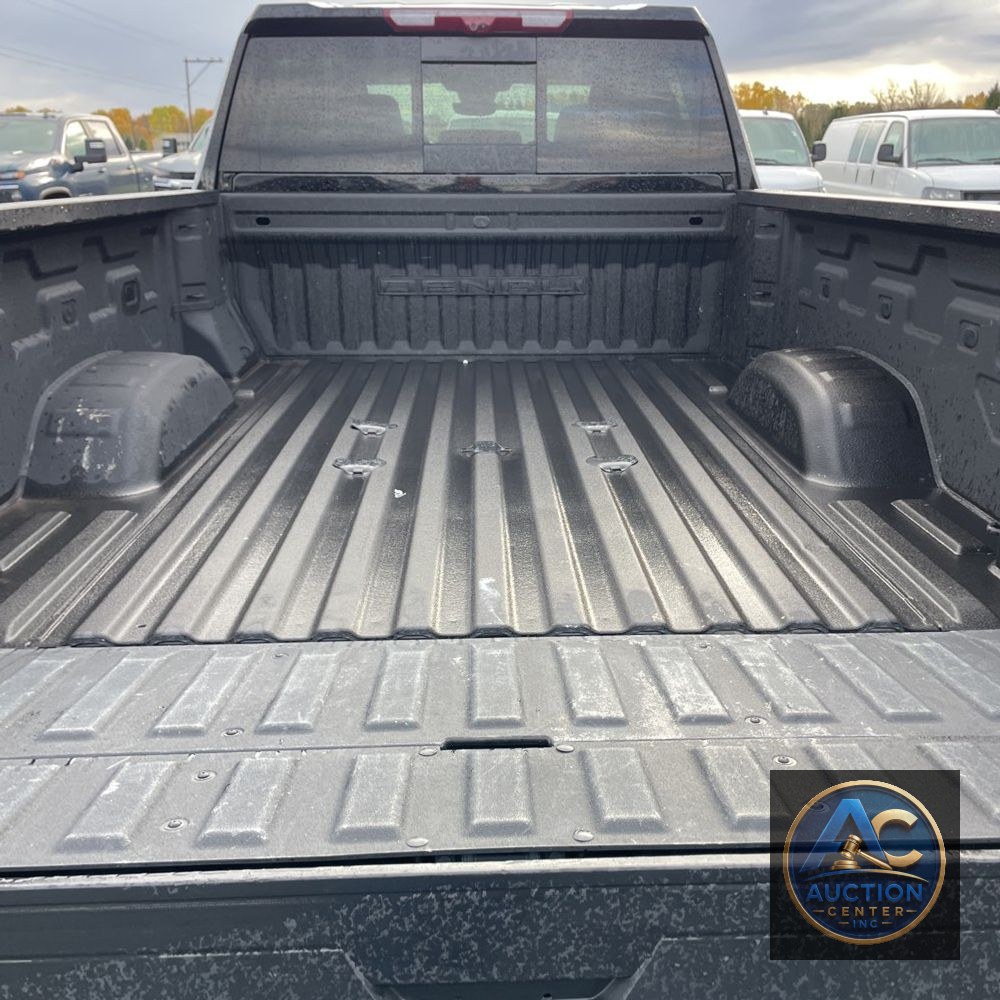 2024 GMC Sierra 2500 Denali
