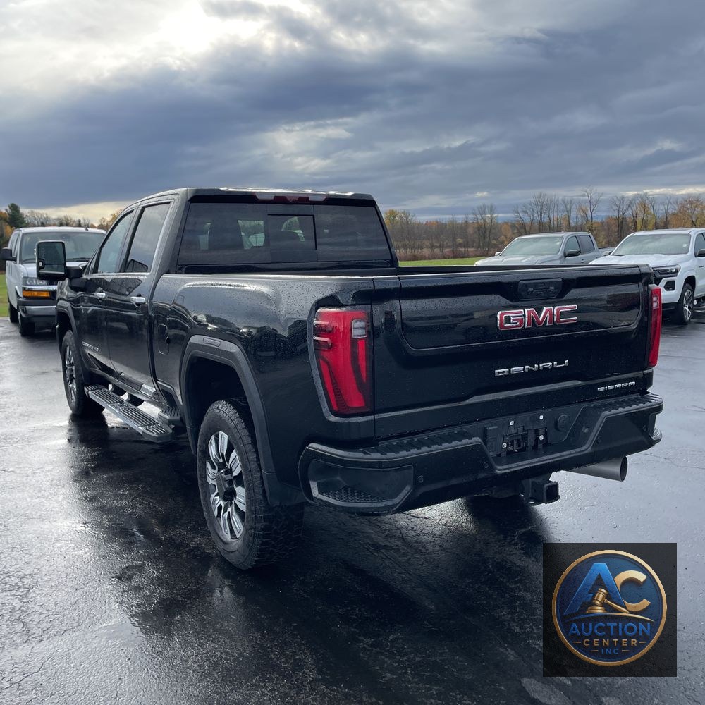 2024 GMC Sierra 2500 Denali