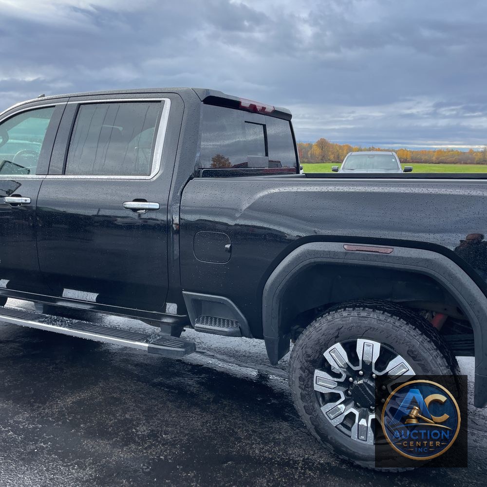 2024 GMC Sierra 2500 Denali