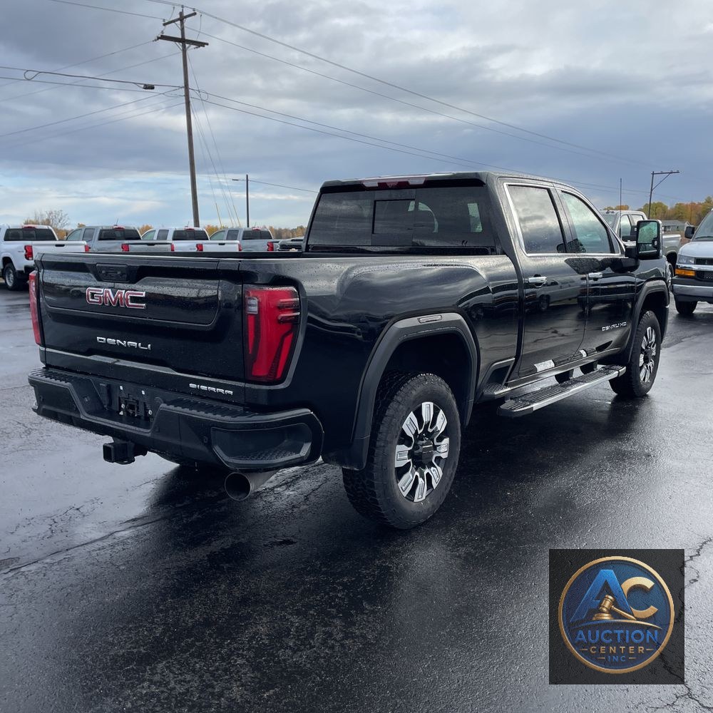 2024 GMC Sierra 2500 Denali