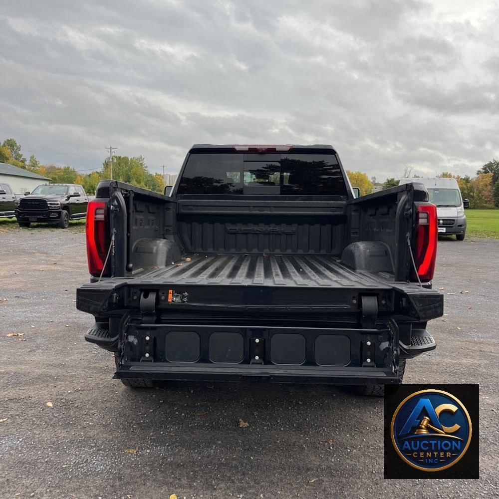 2024 GMC Sierra 2500 Denali