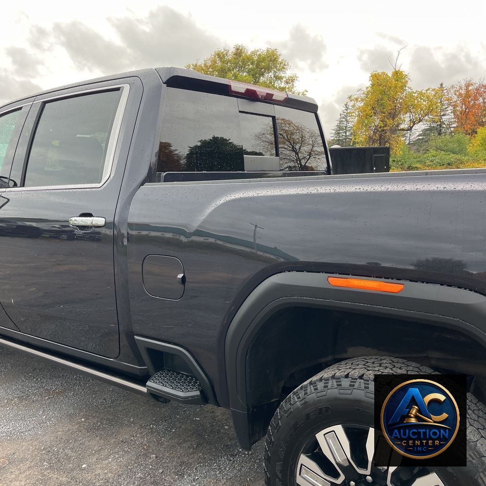 2024 GMC Sierra 2500 Denali