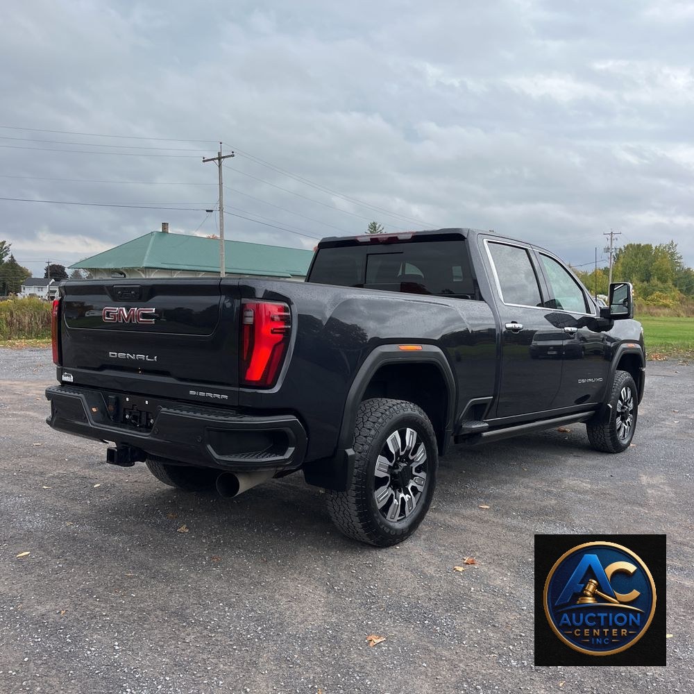 2024 GMC Sierra 2500 Denali