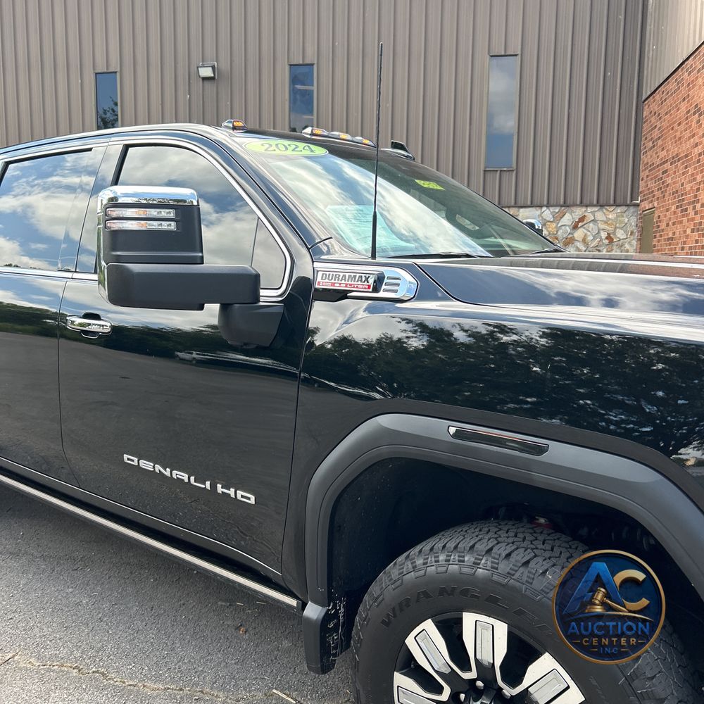 2024 GMC Sierra 2500 Denali