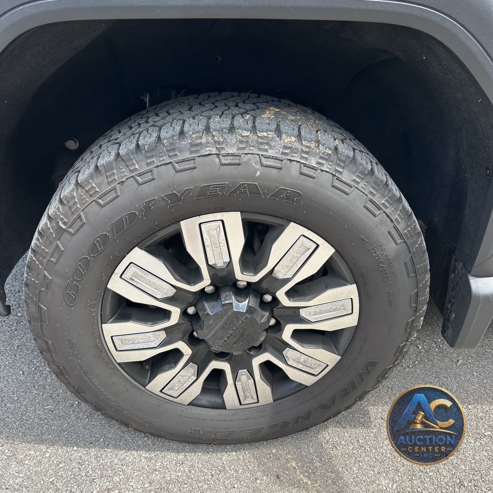 2024 GMC Sierra 2500 Denali