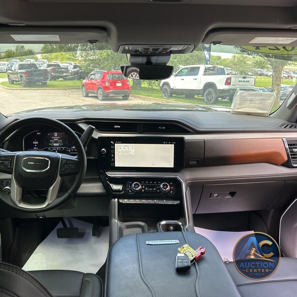 2024 GMC Sierra 2500 Denali