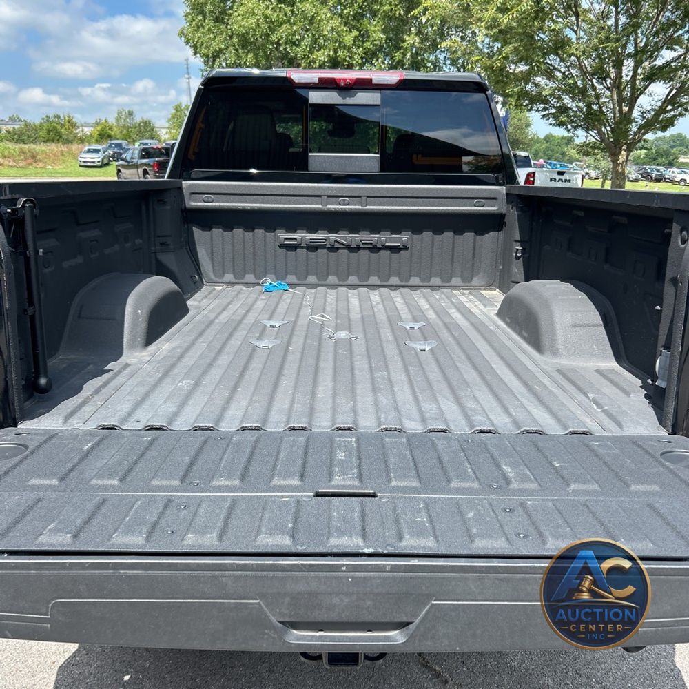 2024 GMC Sierra 2500 Denali
