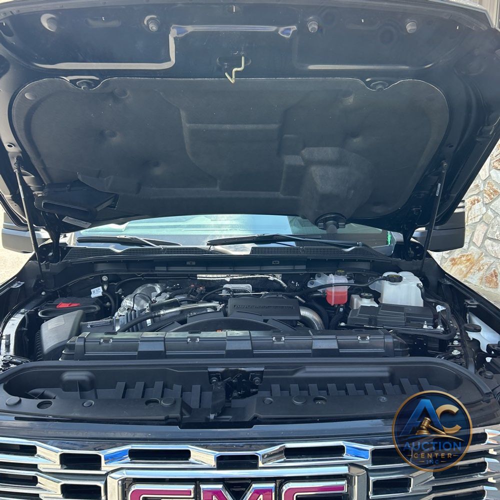 2024 GMC Sierra 2500 Denali
