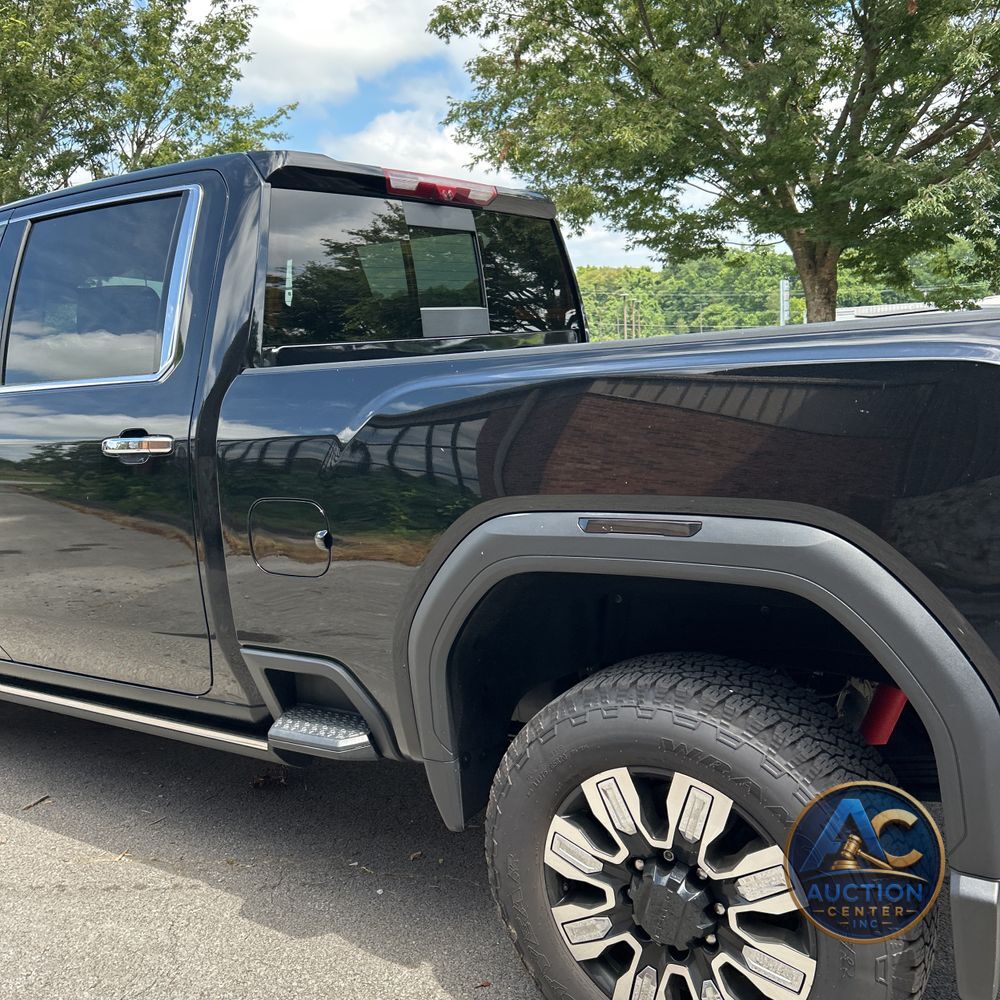 2024 GMC Sierra 2500 Denali