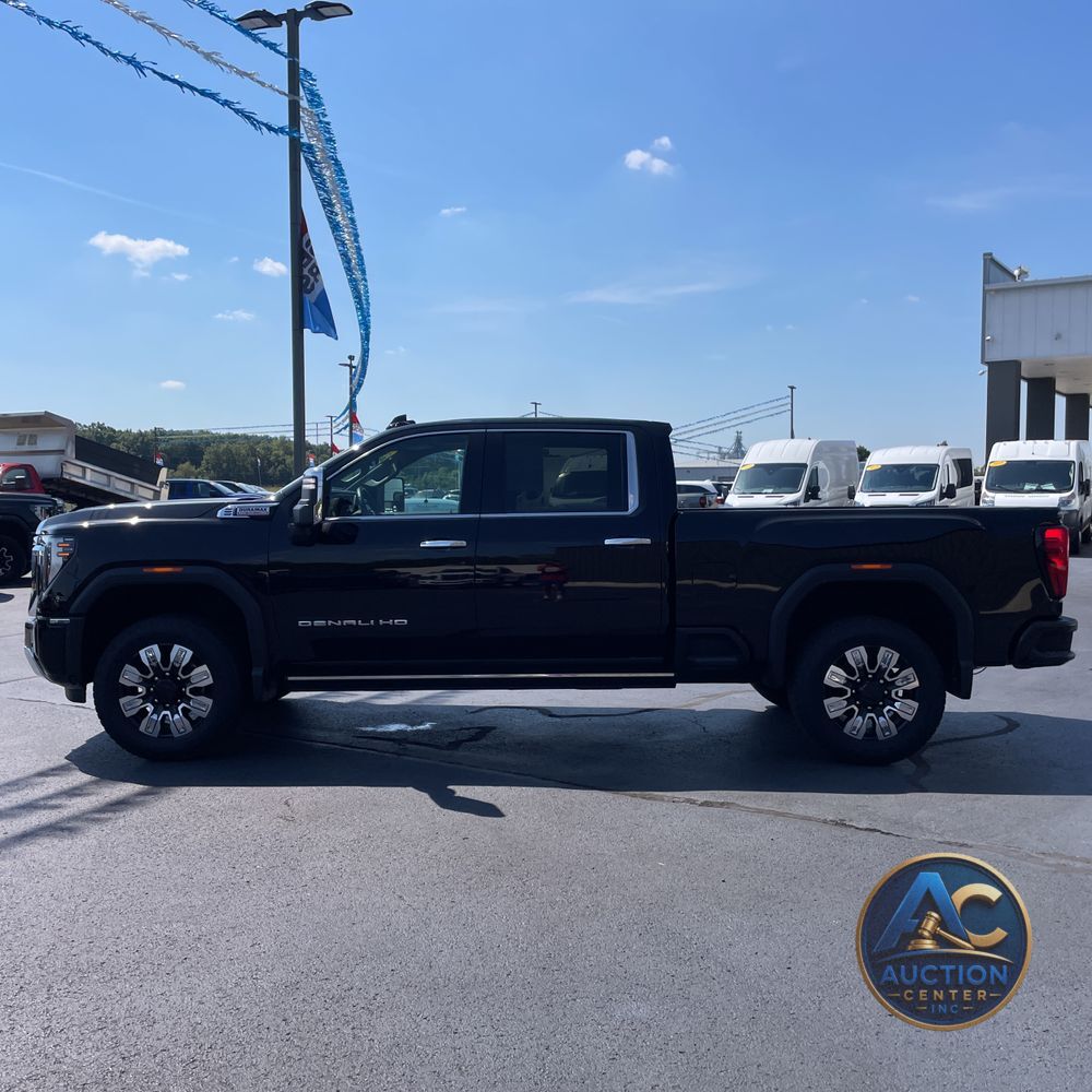 2024 GMC Sierra 2500 Denali