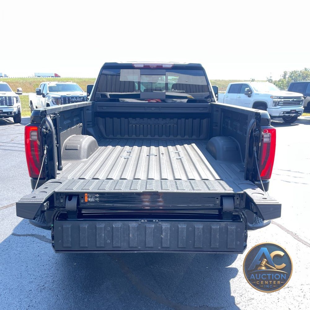 2024 GMC Sierra 2500 Denali