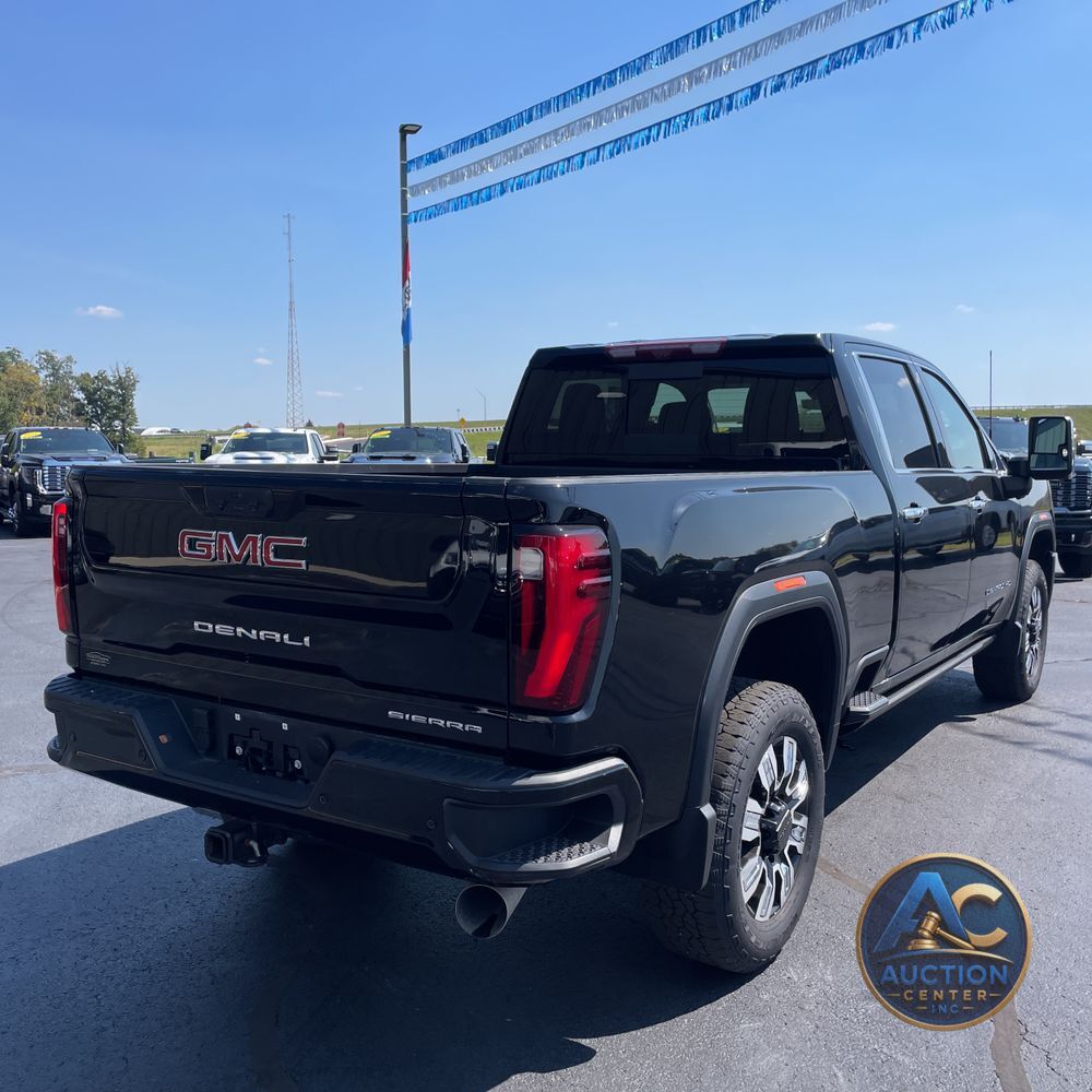 2024 GMC Sierra 2500 Denali