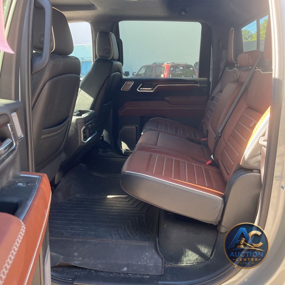 2024 GMC Sierra 2500HD Denali Ultimate
