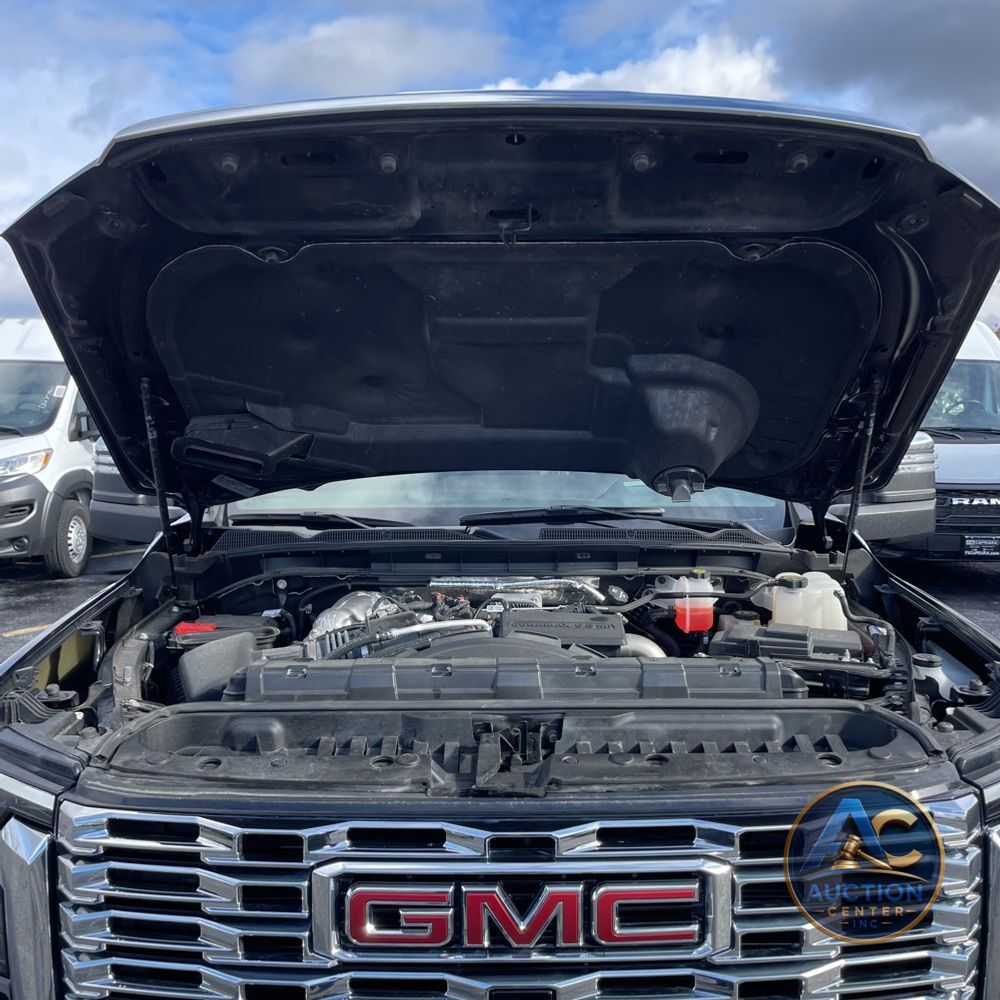 2025 GMC Sierra 2500 Denali