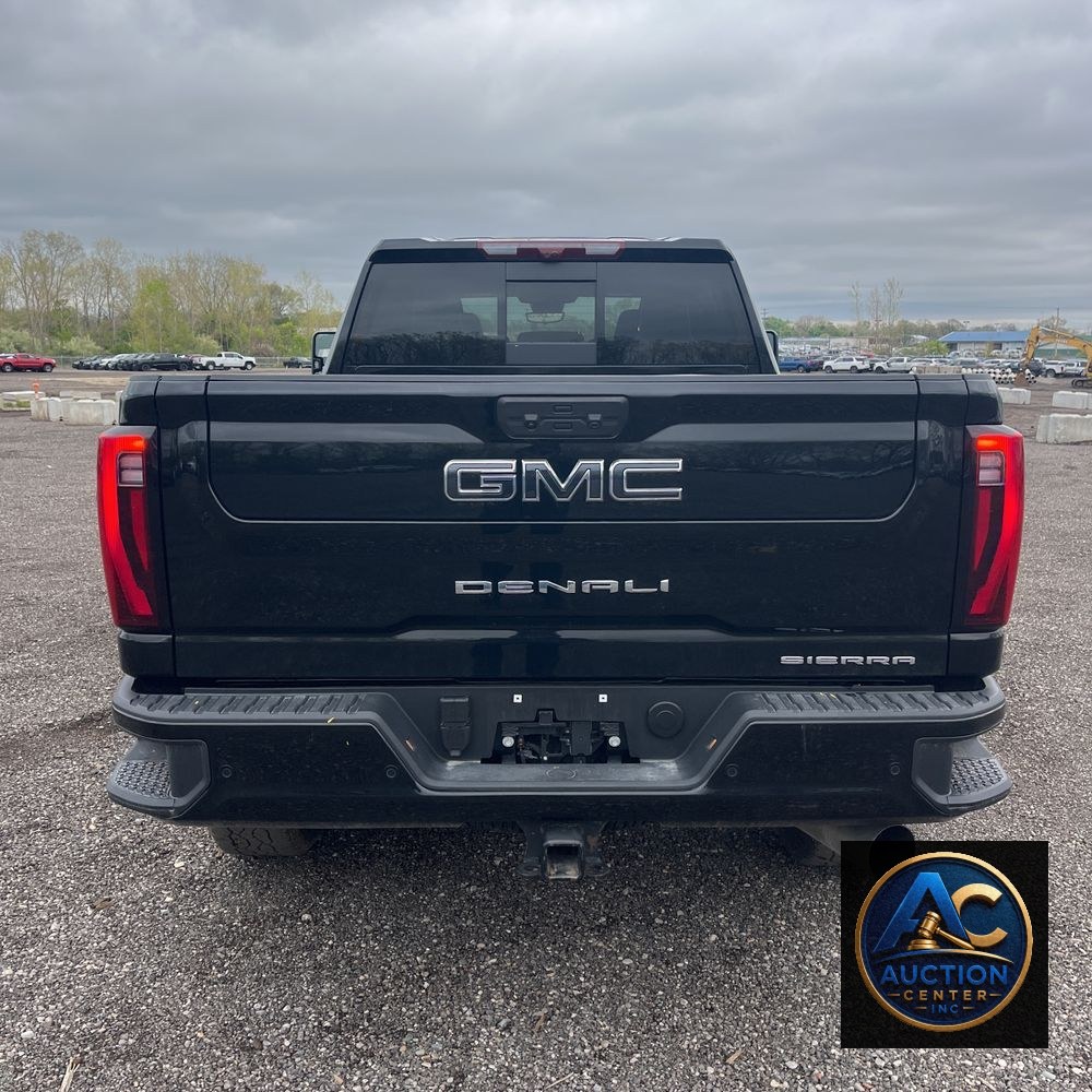 2025 GMC Sierra 2500 Denali Ultimate