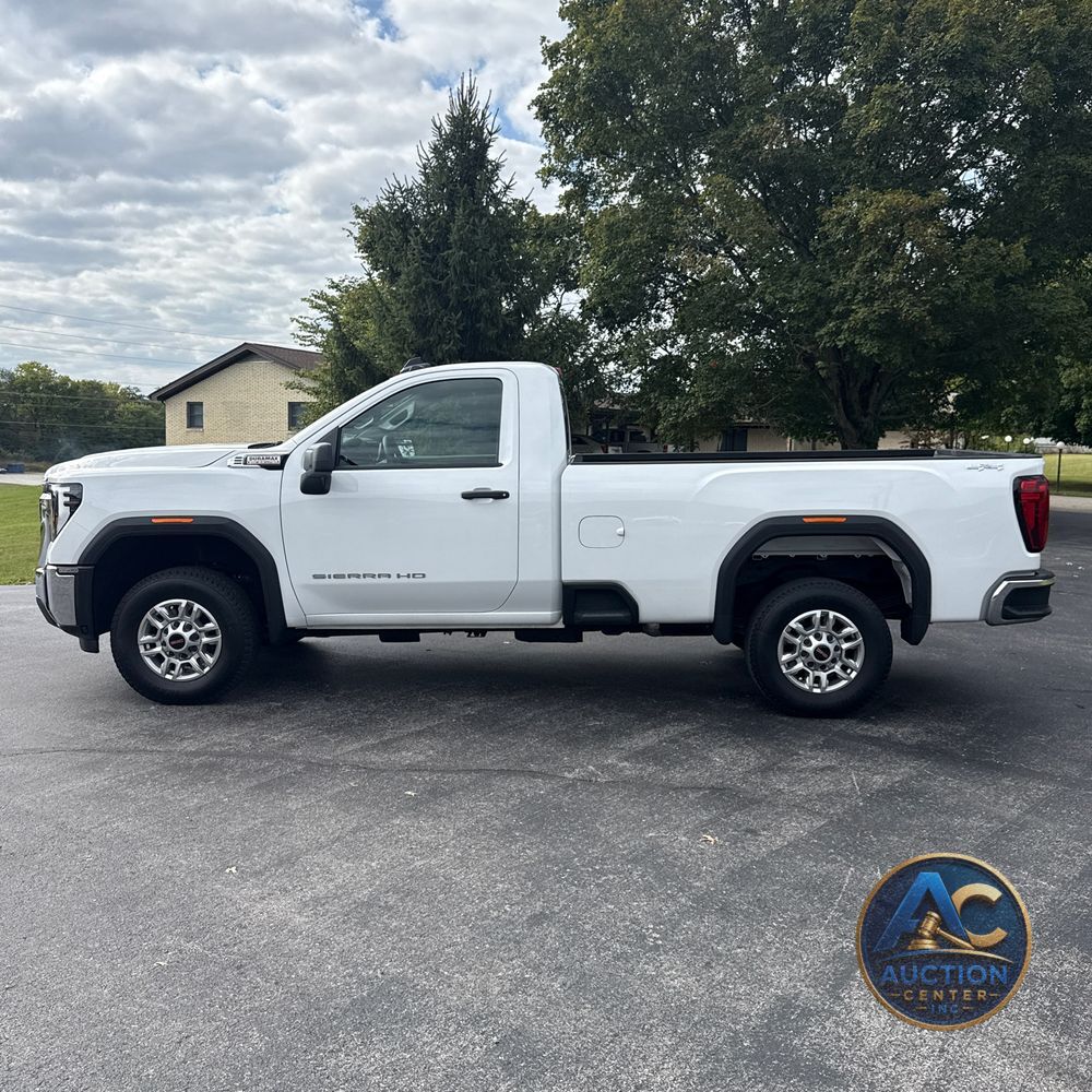 2024 GMC Sierra 2500HD Pro