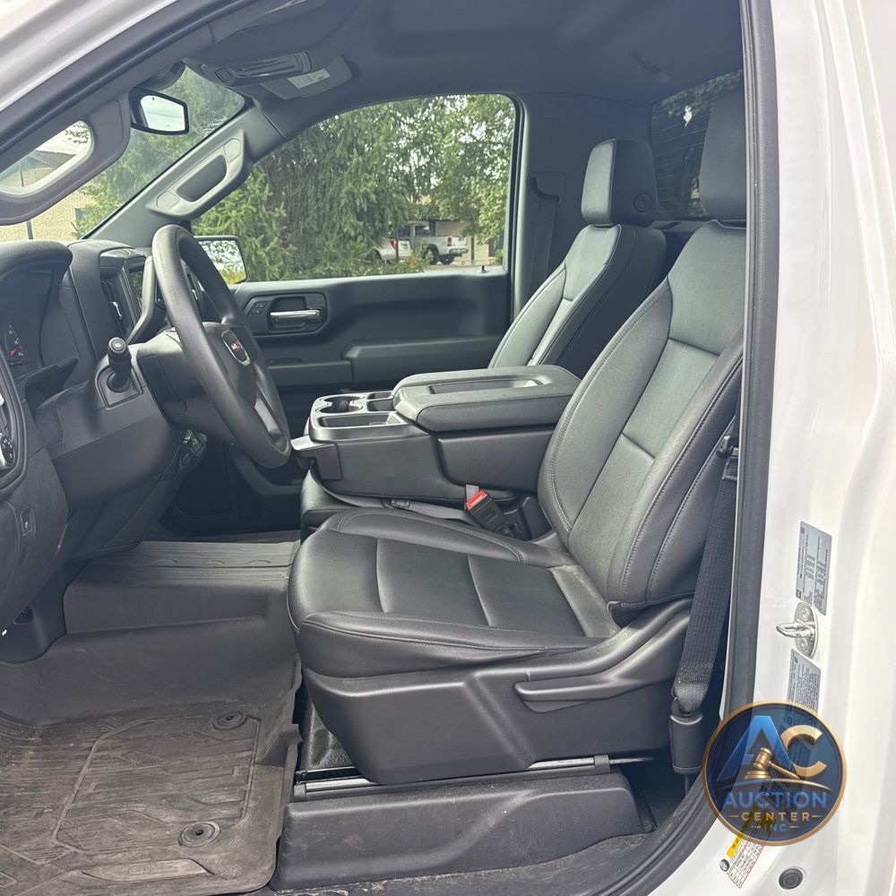 2024 GMC Sierra 2500HD Pro