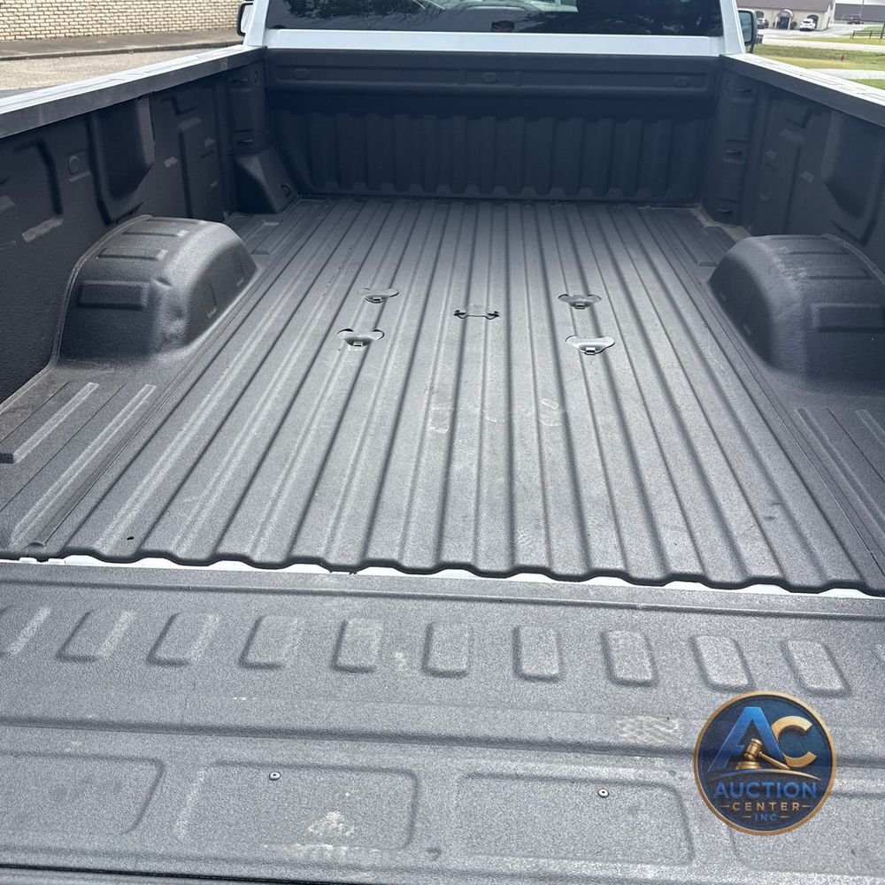 2024 GMC Sierra 2500HD Pro