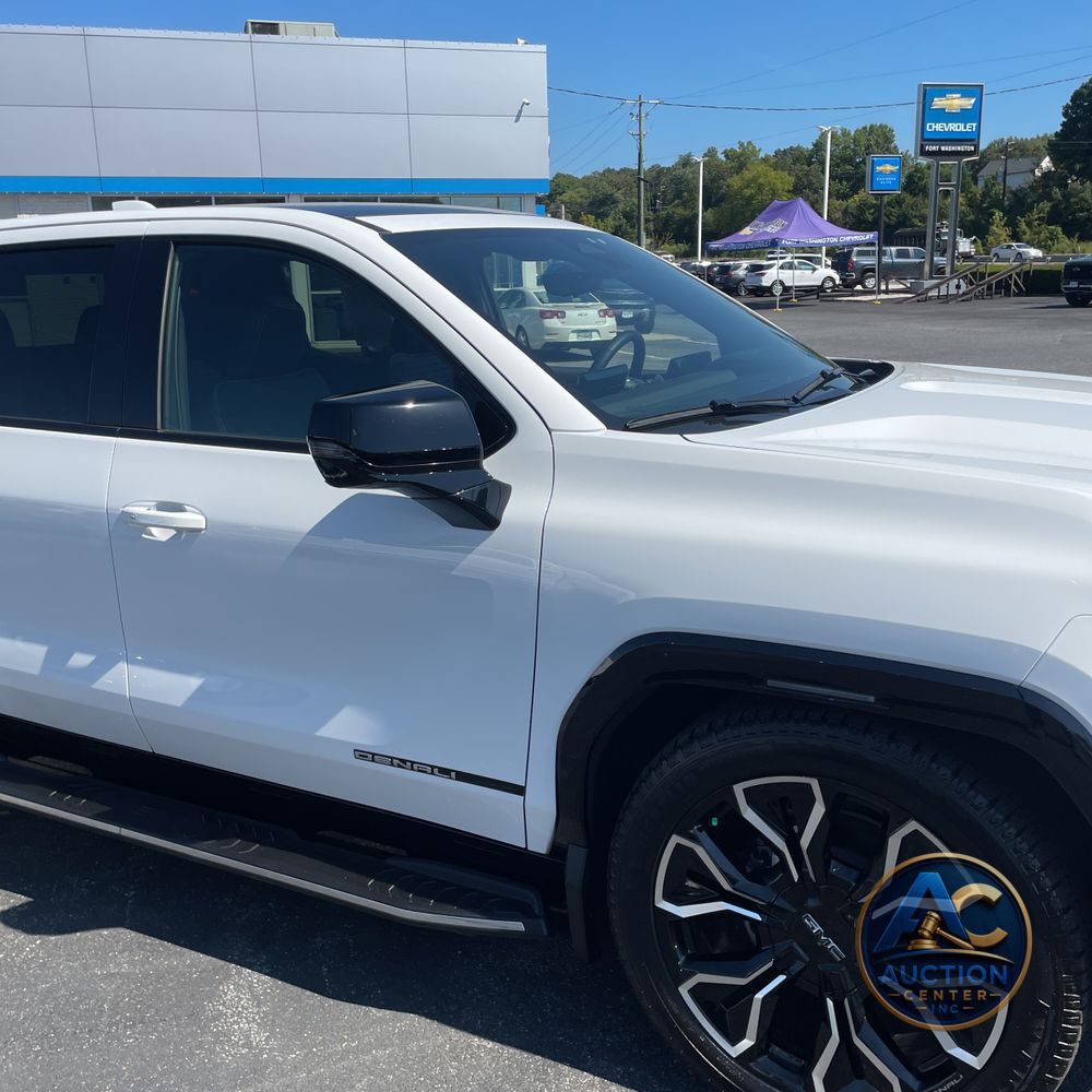 2025 GMC Sierra EV Denali