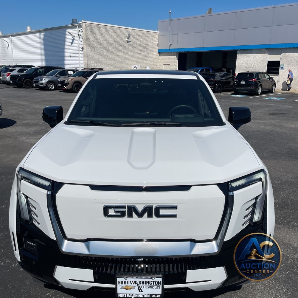2025 GMC Sierra EV Denali