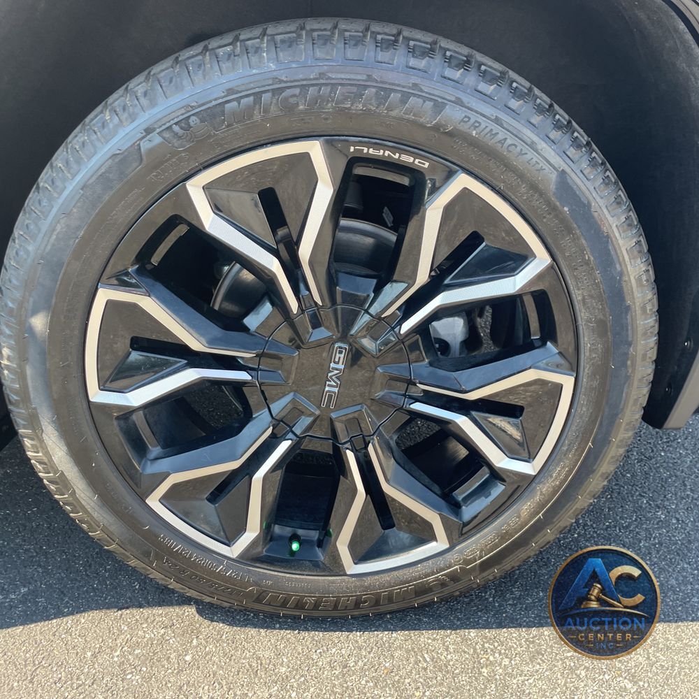 2025 GMC Sierra EV Denali
