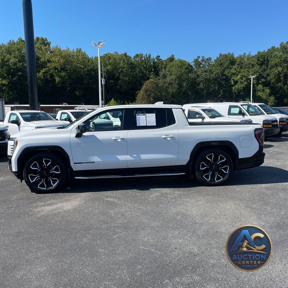 2025 GMC Sierra EV Denali