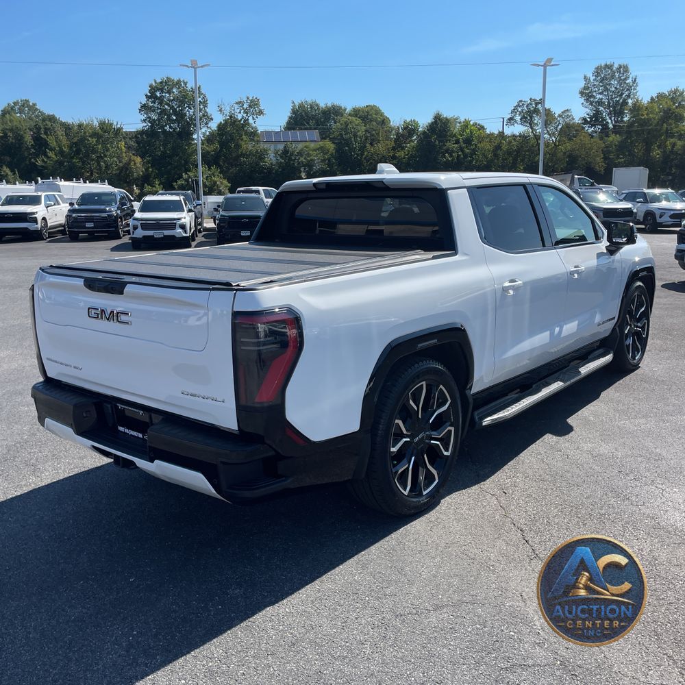 2025 GMC Sierra EV Denali