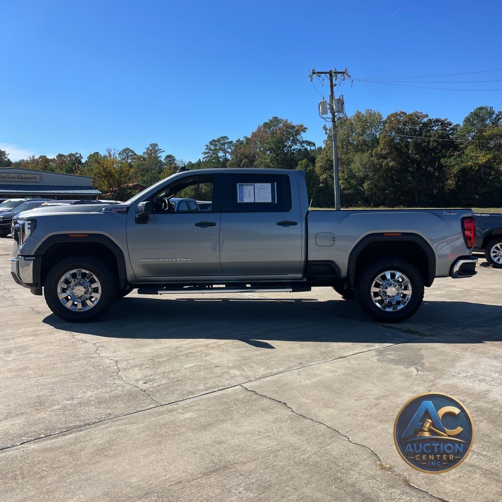 2024 GMC Sierra 2500HD Pro