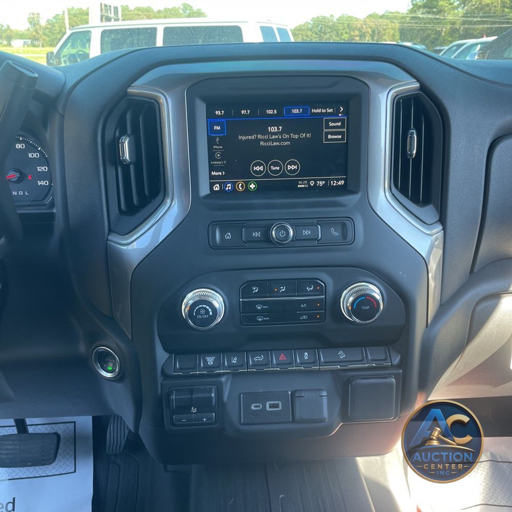 2024 GMC Sierra 2500HD Pro