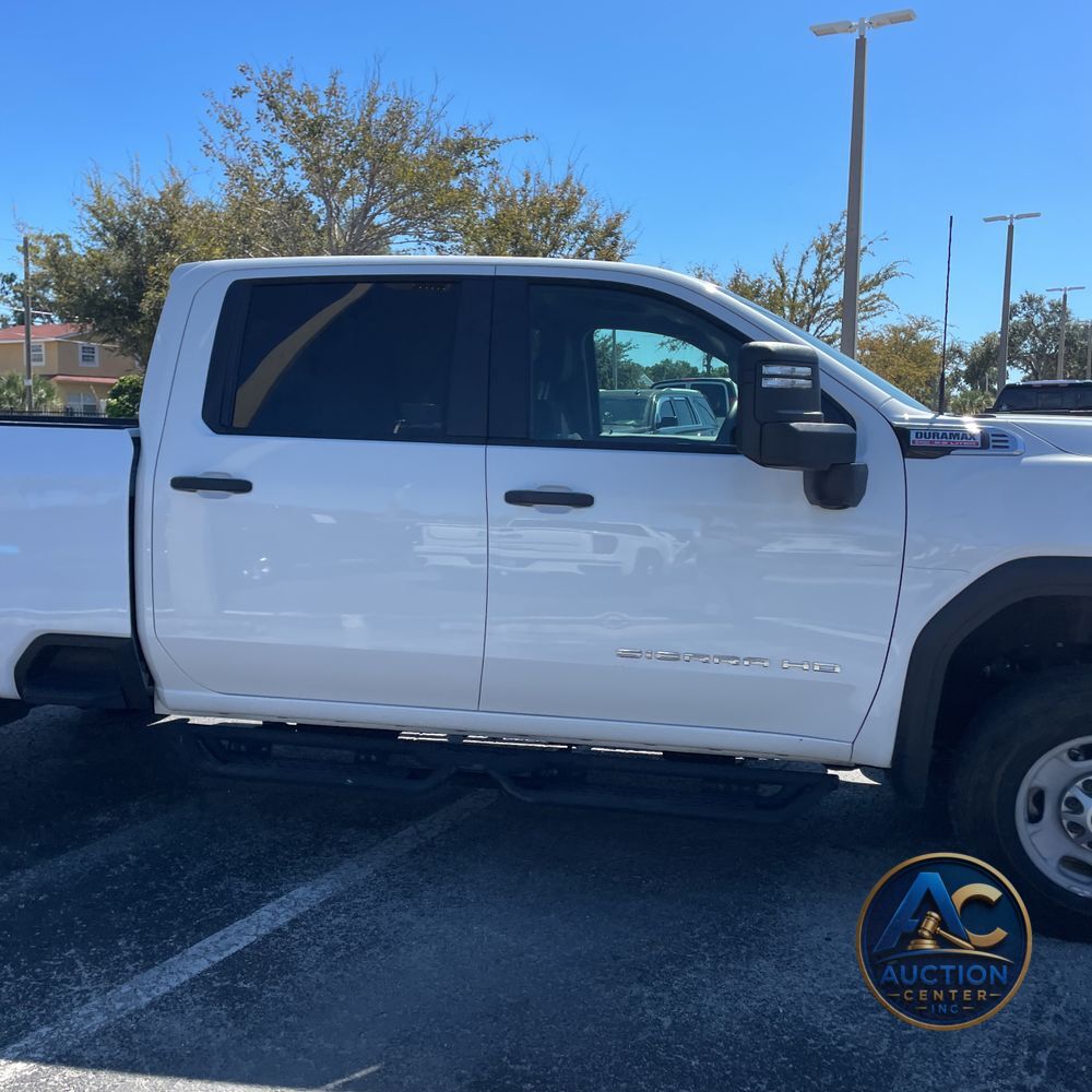 2024 GMC Sierra 2500HD Pro
