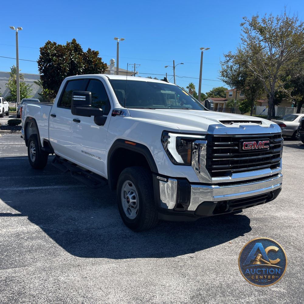 2024 GMC Sierra 2500HD Pro