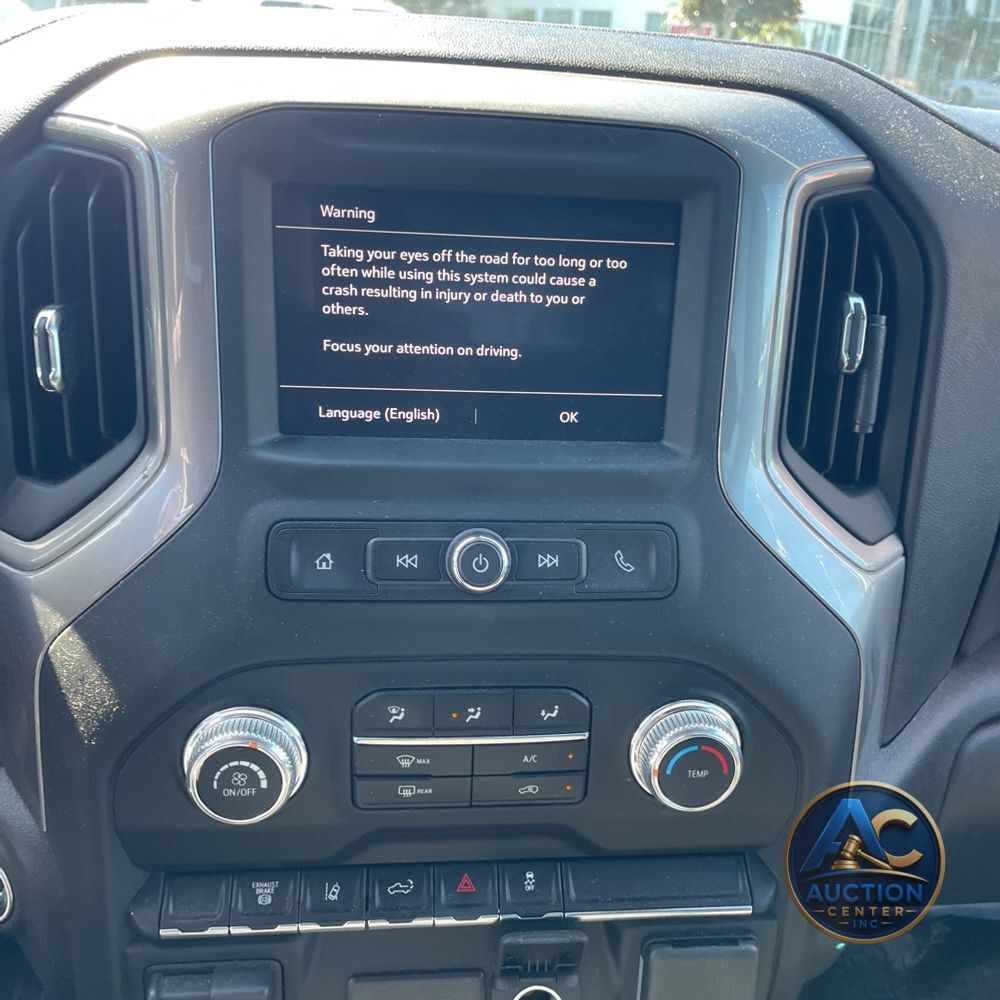 2024 GMC Sierra 2500HD Pro