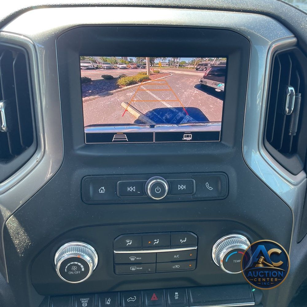 2024 GMC Sierra 2500HD Pro