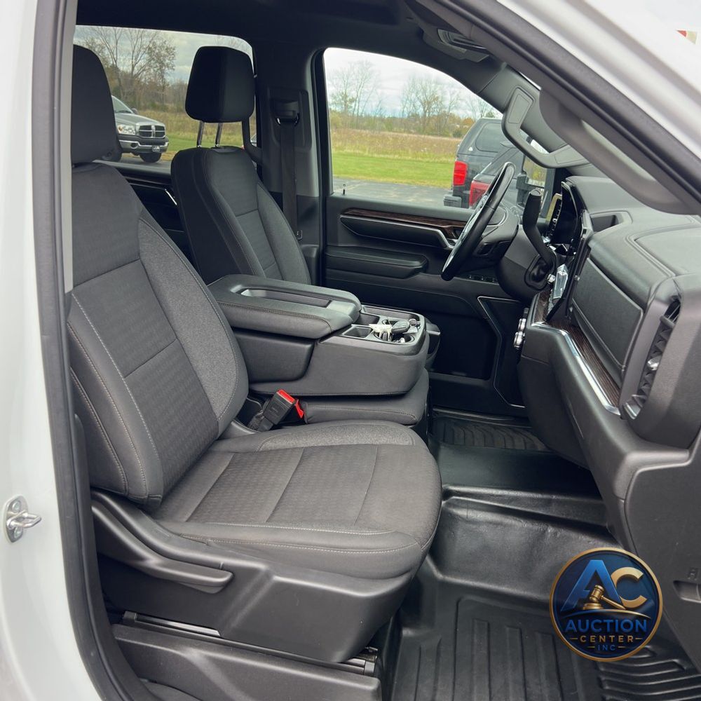 2024 GMC Sierra 2500 SLE