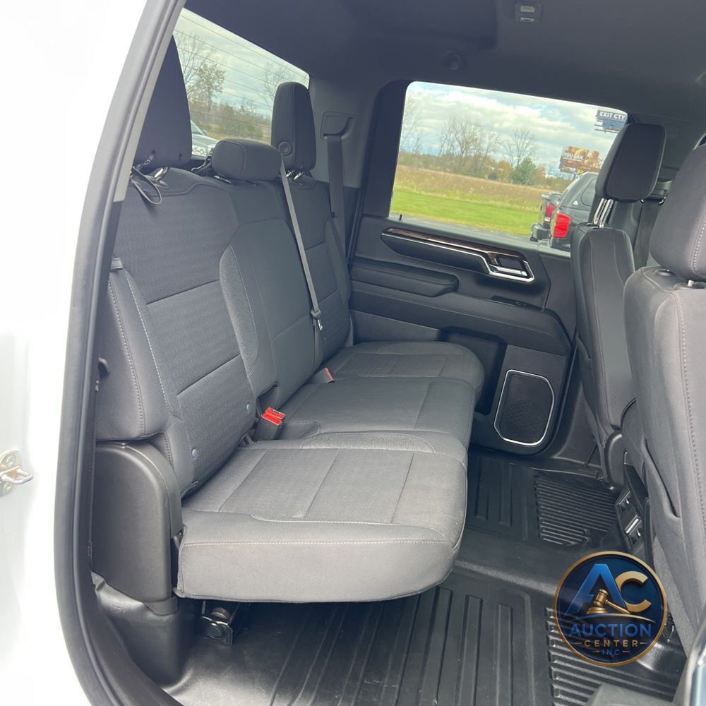 2024 GMC Sierra 2500 SLE