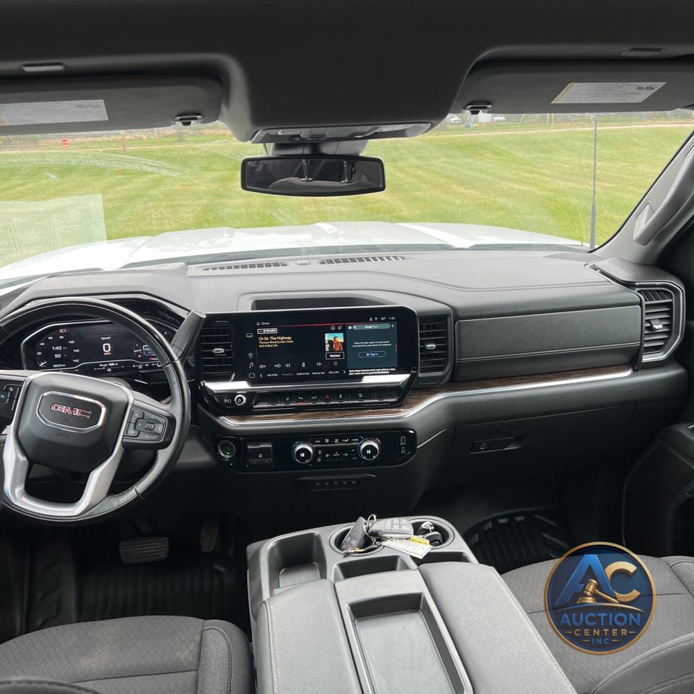 2024 GMC Sierra 2500 SLE