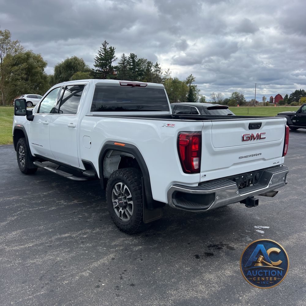 2024 GMC Sierra 2500 SLE