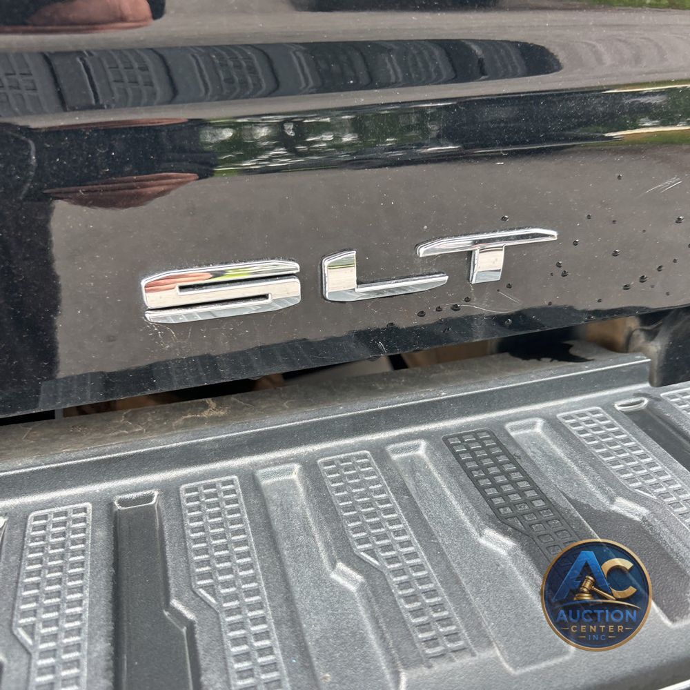 2023 GMC Sierra 2500HD SLT