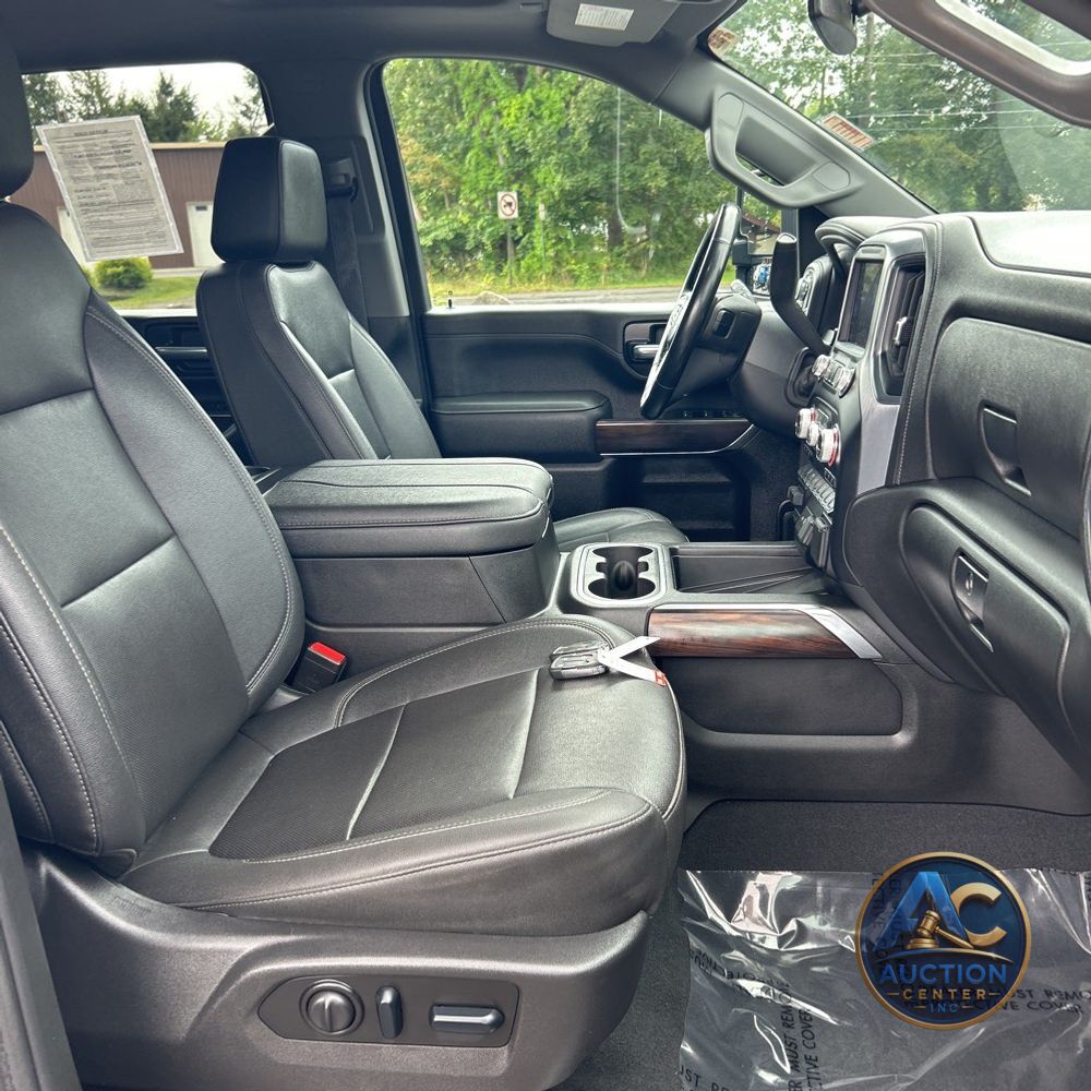 2023 GMC Sierra 2500HD SLT