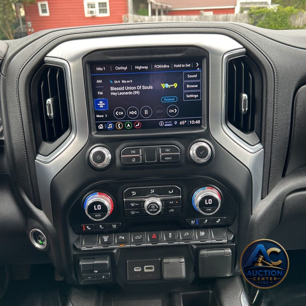 2023 GMC Sierra 2500HD SLT